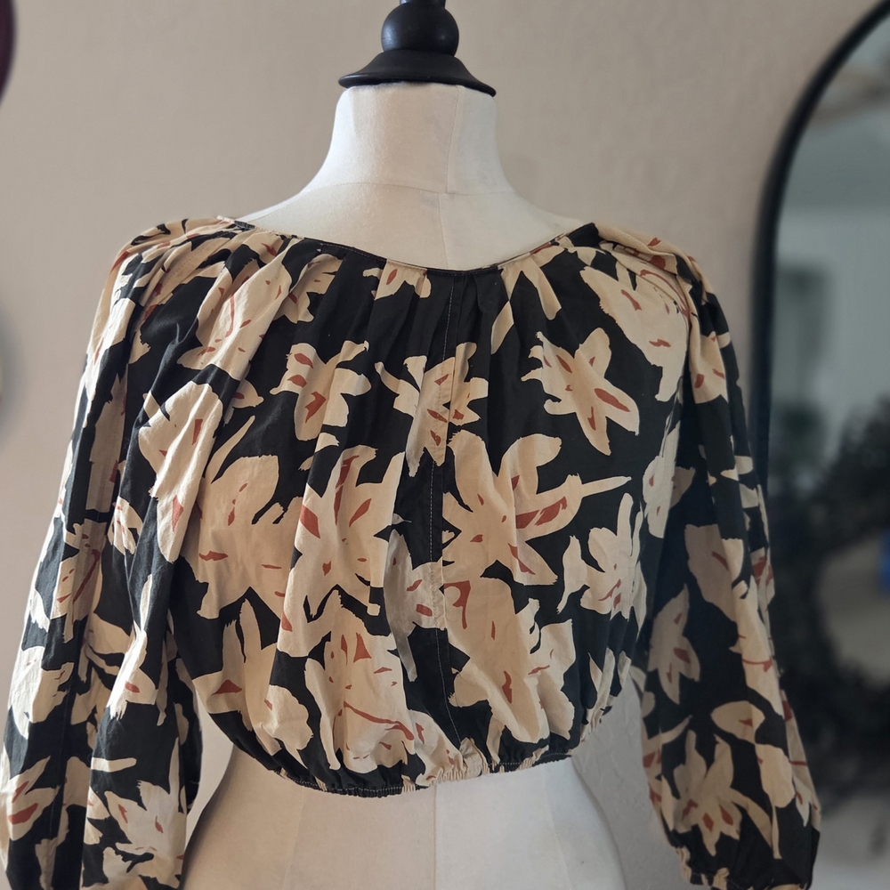 Zara Dark Green and Cream Floral Blouse